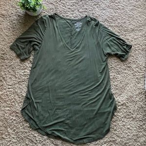 Torrid Super Soft Green Tee Size 1 (1x)